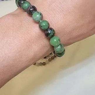 Ruby Zoisite Bracelet 6|8|10 mm Unisex Stretches