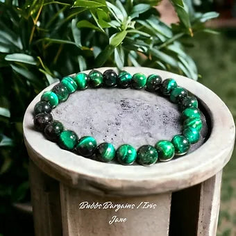 Green tiger eye stone bracelet 